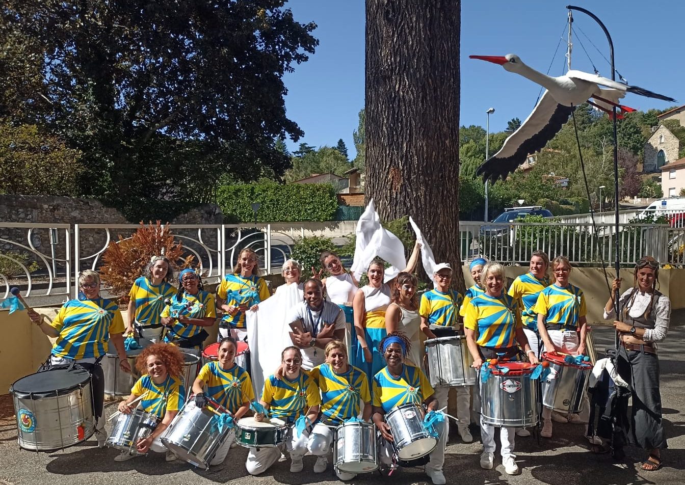 fête des vins 2025 avec danseuses